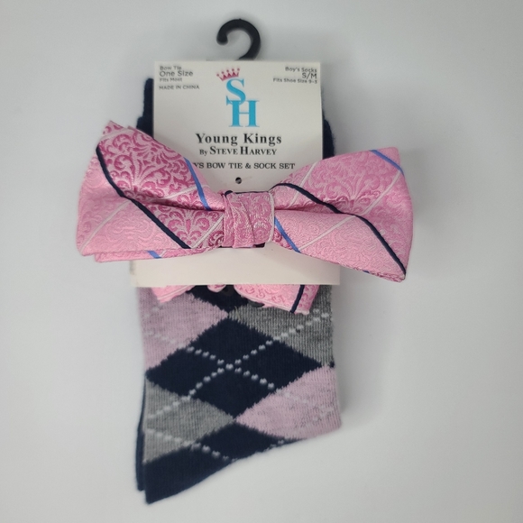 Young Kings By Steve Harvey.  Pink Bow Tie and Sock Set. New With Tags. - Picture 6 of 7